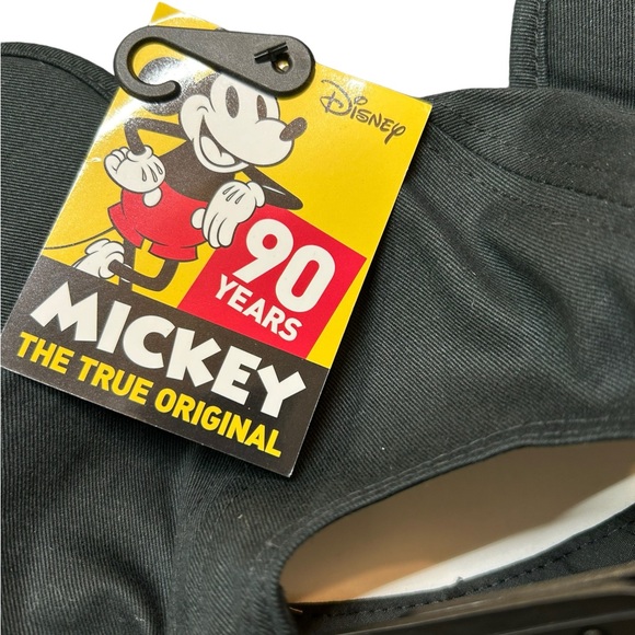 DISNEY JERRY LEIGH MICKEY MOUSE youth unisex 90th Anniversary edition hat NWT - Picture 4 of 4